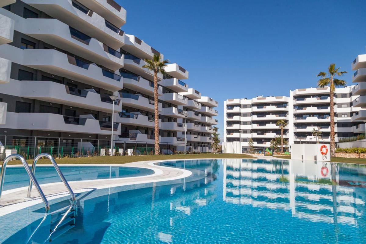 Apartament Gaudi Arenales del Sol Exterior photo